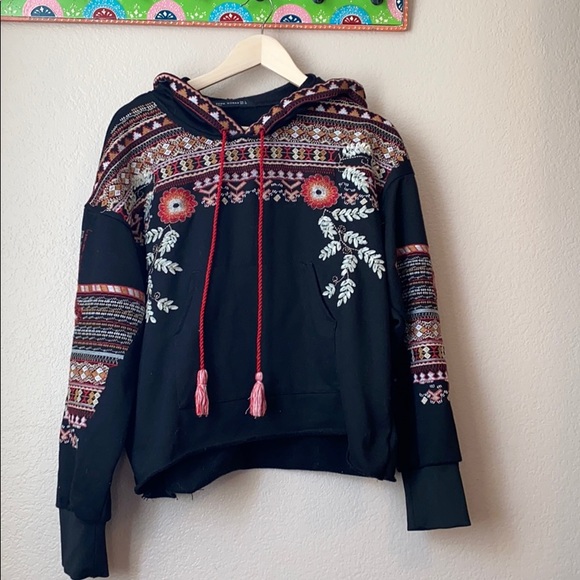 BBWM Woman Sweaters - BBWM Woman Floral Sequin Emboirdered Hoodie large